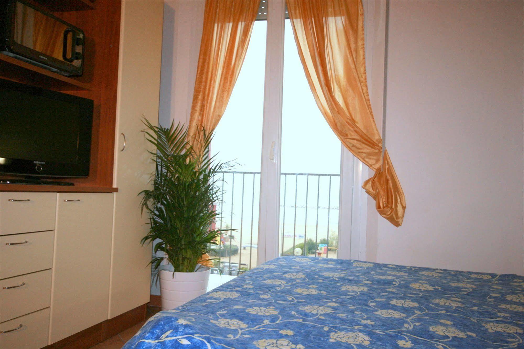 Residence Algarve Rimini Buitenkant foto