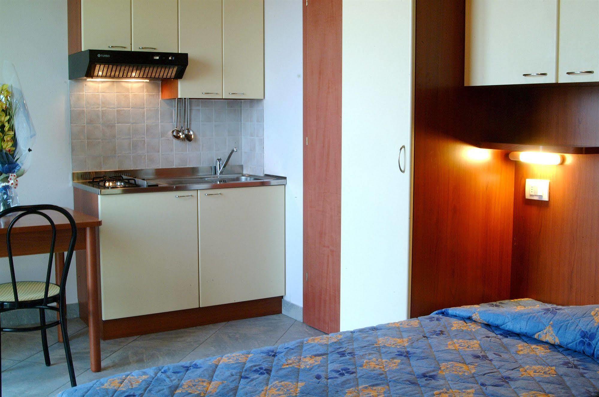 Residence Algarve Rimini Buitenkant foto