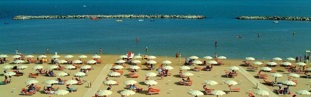Residence Algarve Rimini Buitenkant foto